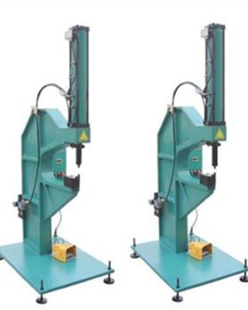 怎么選擇氣壓鉚接機(jī)生產(chǎn)廠家?