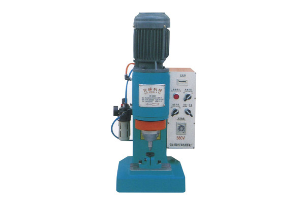 無(wú)錫氣壓/油壓兩用徑向鉚接機(jī)